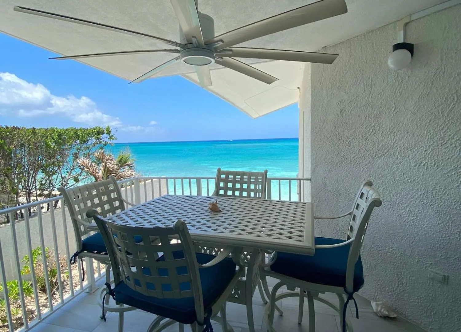Ferienhaus Enjoy Sunsets At Fully Equipped Condo At The Beach George Town